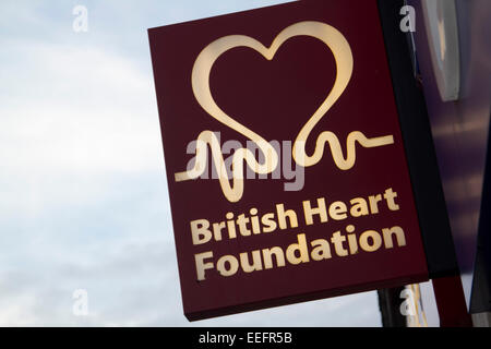 Wimbledon Londra,UK. Il 17 gennaio 2015. Un furgone è riempito con dono donazioni per il British Heart Foundation Credito: amer ghazzal/Alamy Live News Foto Stock