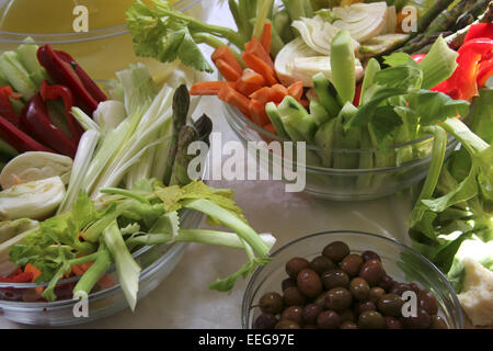 Essen, Ernaehrung, Speisen, schlemmen, kaltes, Buffet, Italien, italienisch, Spezialitaeten, Genuss, cibo, still life, Sachaufna Foto Stock