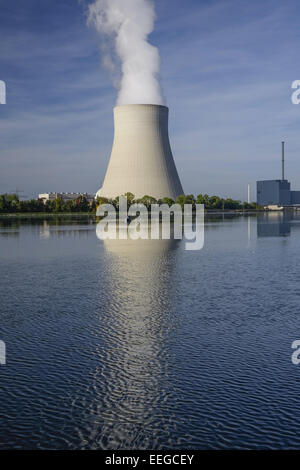 Atomkraftwerk Ohu bei Landshut, Bayern, Deutschland, centrali nucleari Ohu vicino a Landshut, Baviera, Germania, nucleare, potenza Pl Foto Stock