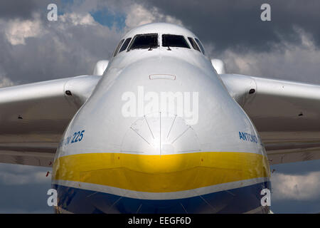 Schkeuditz, Germania, sechsstrahliges cargo aereo Antonov un-225 ??Mrija,?? Foto Stock