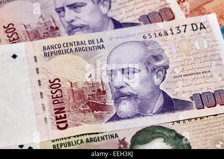 Julio argentino roca di pesos argentini banconote pesos da argentina che rappresenta economia argentina tasso di cambio e inflazione Foto Stock