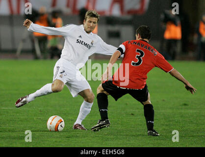 Real Madrid Calcio team inglese giocatore David Beckham controlla la palla durante la sua partita contro Mallorca nell'isola spagnola. Foto Stock