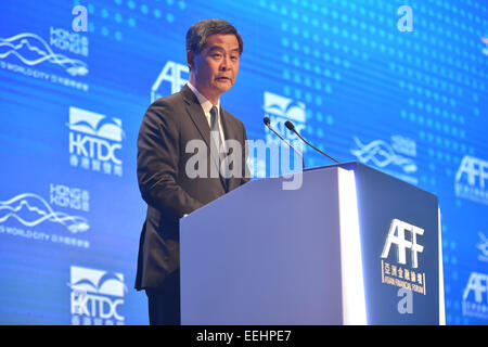Hong Kong, Cina. Xix gen, 2015. Hong Kong Chief Executive Leung Chun-ying risolve il 2015 Asian Forum finanziario di Hong Kong, Cina del sud, Gennaio 19, 2015. Credito: Lui Siu Wai/Xinhua/Alamy Live News Foto Stock