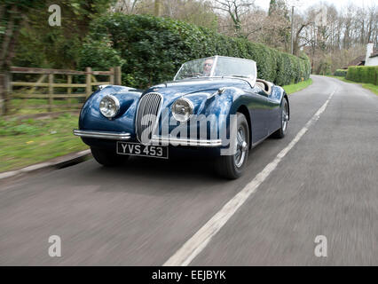 Jaguar XK120 Classic British open sports car guida Foto Stock