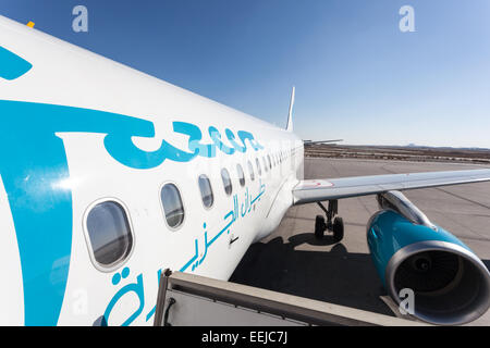 Jazeera Airways aereo presso l'Aeroporto Internazionale di Kuwait Foto Stock