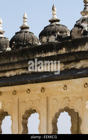 Mehrangarh, la città di Jodhpur fort 400 piedi sopra la città dello stato del Rajasthan, India Foto Stock