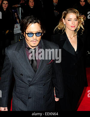 Londra, Regno Unito. Xix gen, 2015. Johnny Depp frequentare UK Premiere di Mortdecai presso Empire Leicester Square Londra 19 Gennaio 2015Johnny Depp & ambra sentita frequentare UK Premiere di Mortdecai presso Empire Leicester Square Londra 19 Gennaio 2015 Credit: Peter Phillips/Alamy Live News Foto Stock