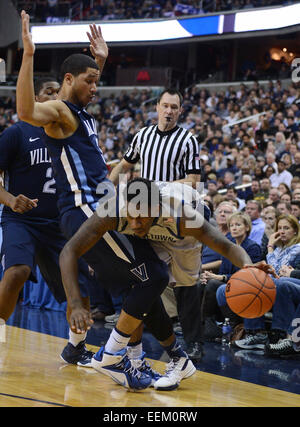 Washington, DC, Stati Uniti d'America. Xx gen, 2015. 20150120 - .nella prima metà di un NCAA di pallacanestro degli uomini di gioco al Verizon Center di Washington. Georgetown sconfitto Villanova, 78-58. Credito: Chuck Myers/ZUMA filo/Alamy Live News Foto Stock