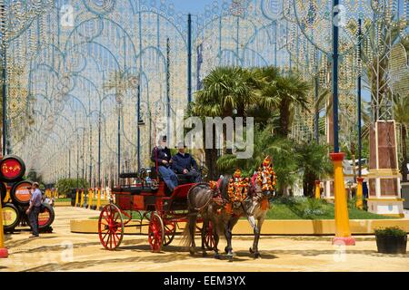 Pullman a Feria del Caballo, Jerez de la Frontera, Andalusia, Spagna Foto Stock