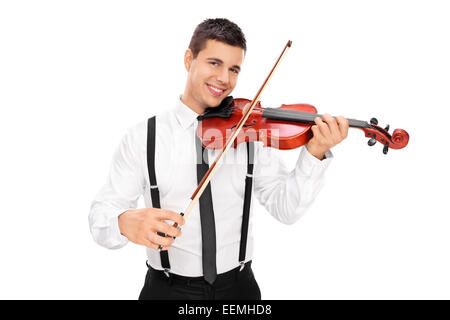 Allegro musicista maschio riproduzione di un violino isolati su sfondo bianco Foto Stock