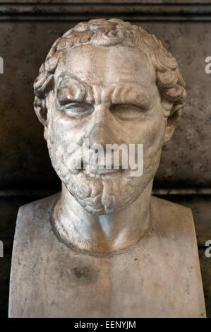 Busto di Demostene copia romana dopo un originale greco (280 BC). Roman Roma Museo Capitolino Italia italiano ( Demostene 384-322 BC è stato un eminente statista greco e oratore di Atene antica ) Foto Stock