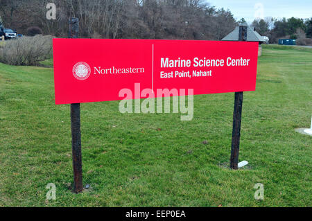 Firmare all'entrata per la Northeastern University Marine Science Center, East Point, Nahant, messa. Stati Uniti d'America Foto Stock