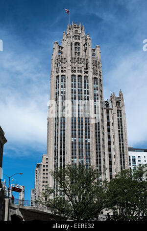 Chicago , classici e moderni edifici, le Tribune Building Foto Stock