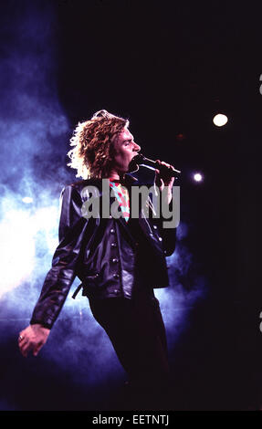 Simon le Bon dei Duran Duran in concerto a Milano, Italia dicembre 1988 Foto Stock
