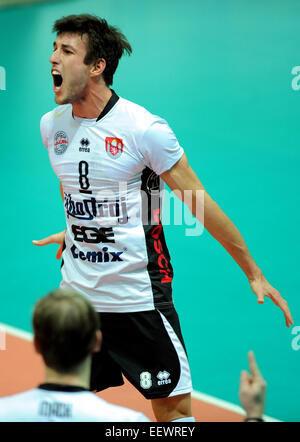 Giocatore ceco Filip Habr è visto durante il 5. round di gioco della Champions League, ceco uomini squadra di pallavolo VK Jihostroj Ceske Budejovice contro Austrian Hypo Tyrol Innsbruck, in Ceske Budejovice, Repubblica Ceca, mercoledì 21 gennaio, 2015. (CTK foto/Vaclav Pancer) Foto Stock