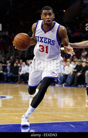 21 gennaio 2015: PHILADELPHIA 76ers guard Hollis Thompson (31) in azione durante il gioco NBA tra New York Knicks e la Philadelphia 76ers presso la Wells Fargo Center di Philadelphia, Pennsylvania. New York Knicks ha vinto 98-91. Foto Stock