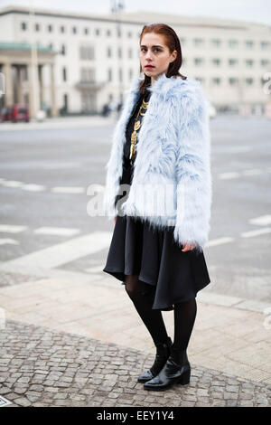 Levigatrice Lara-Josephine frequentando Mercedes-Benz della settimana della moda a Berlino, Germania - Jan 19, 2015 - Foto: Pista Manhattan/Tony Haupt/picture alliance Foto Stock