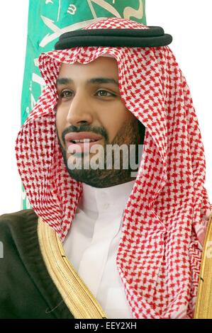 Riyadh. 23 gen 2015. Un handout picture rilasciato dall'Arabia agenzia di stampa (SPA) mostra l Arabia Saudita è di nuovo ministro della Difesa il principe Mohammed Bin Salman. Arabia Saudita è di nuovo re, Salman bin Abdul-Aziz Al Saud, nominato suo figlio principe Mohammed Bin Salman come Ministro della difesa. Credito: SPA/Xinhua/Alamy Live News Foto Stock