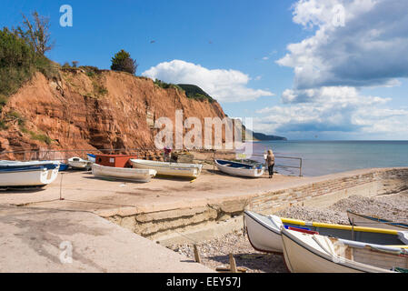 Piccole imbarcazioni a Sidmouth, East Devon, Inghilterra, Regno Unito Foto Stock