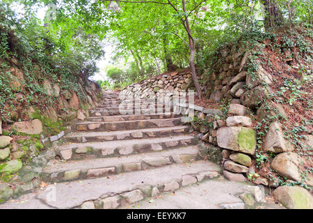 I muri in pietra, il solo sopravvissuto a struttura di Jaseongdae (Busanjin) castello di Busan (Repubblica di Corea) Foto Stock