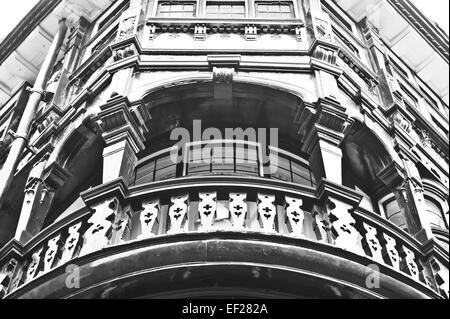 In stile Tudor edificio di legno dettaglio Foto Stock