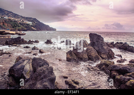 Bagno di nuoto da Fortaleza de Santiago. Funchal, Madeita Isola, Portogallo Foto Stock