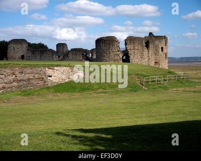 Flint Castle rovine come protagonista in Shakespeare's Richard II Foto Stock