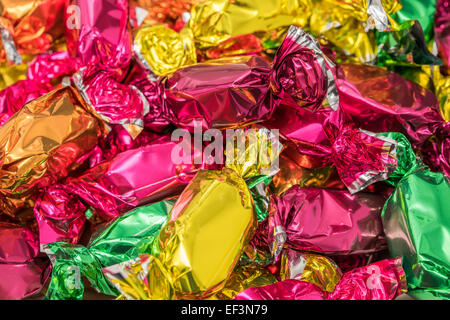 Avvolto ad albero di Natale caramelle Close Up Foto Stock