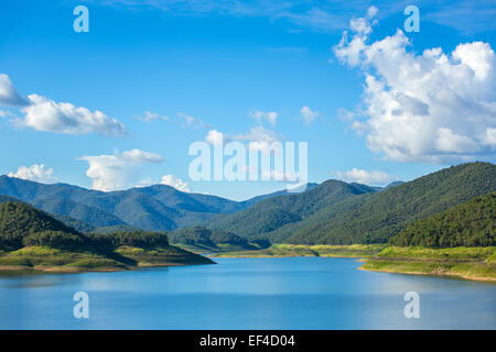 Mae Kuang lago in Thailandia Foto Stock