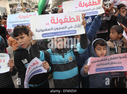 La città di Gaza, Striscia di Gaza, Territori palestinesi. 27 gennaio, 2015. Credito: ZUMA Press, Inc./Alamy Live News Foto Stock