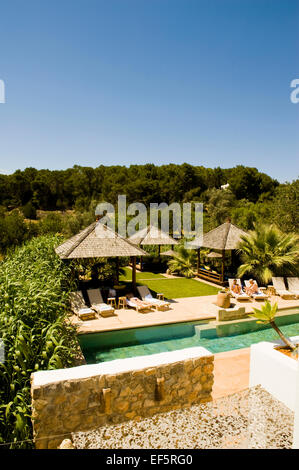 Dalla piscina, Ibiza, Spagna Foto Stock