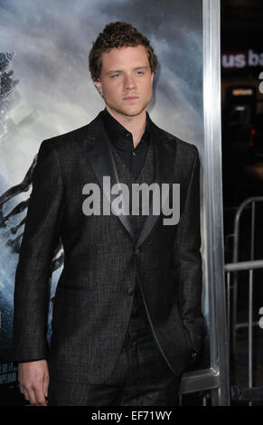 Los Angeles, California, USA. 27 gennaio, 2015. Jonny Weston frequentando il Los Angeles Premiere di '' Progetto almanacco'" tenutasi presso la leva TCL Chinese Theatre in Hollywood, la California il 27 gennaio 2015. 2015 Credit: D. lunga/Globe foto/ZUMA filo/Alamy Live News Foto Stock