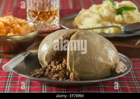 Haggis con neeps tatties e. La Scozia il cibo Foto Stock