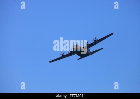 Lockheed C-130 Hercules a quattro motori a turboelica i velivoli militari da trasporto. Foto Stock