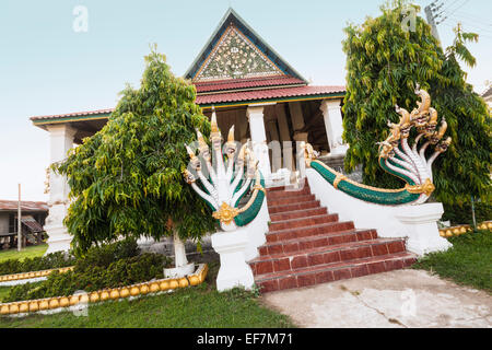 Wat Phuang Kaew, noto anche come Iva Kan Khong, Muang Khong, Don Khong Island - Laos Foto Stock