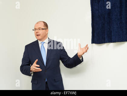 Milton Keynes, Regno Unito. 28 gen, 2015. Le scienze della vita Il ministro George Freeman Visite MP UK BIOCENTRE 28 gen 2015. Credito: Chris King/Alamy Live News Foto Stock