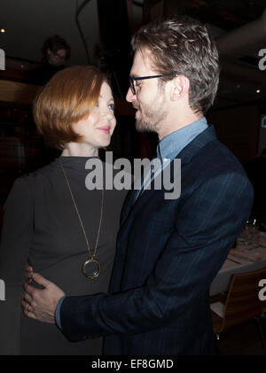 NEW YORK, NY - Gennaio 28, 2014: Dan Stevens e Susie Hariet frequentare il 2015 Casa di Gala SpeakEasy al City Winery di Manhattan Foto Stock