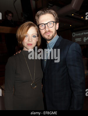 NEW YORK, NY - Gennaio 28, 2014: Dan Stevens e Susie Hariet frequentare il 2015 Casa di Gala SpeakEasy al City Winery di Manhattan Foto Stock