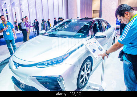 La Toyota Mirai fuelcell auto presso il CES Show di Las Vegas Foto Stock