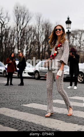 Chiara Ferragni arrivando presso la pista di Chanel visualizza durante la Haute Couture della settimana della moda a Parigi - Jan 27, 2015 - Foto: Pista Manhattan/Celine Gaille/picture alliance Foto Stock