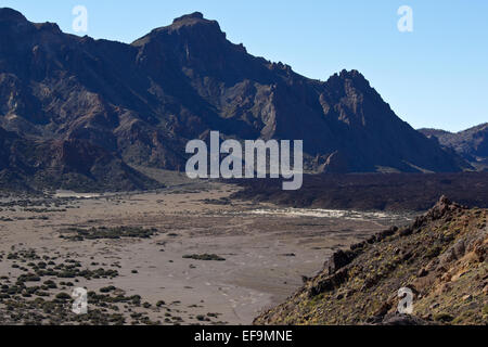 Roques del Almendro, El Sombrerito e Llano de Ucanca, Las Cañadas del Teide,Parco Nazionale del Teide, Foto Stock