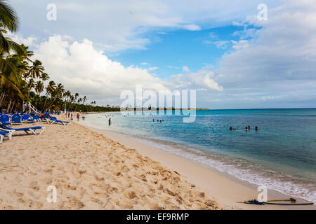 Spiaggia di Bayahibe, Santo Domingo, Repubblica Dominicana, Caraibi, America del Nord Foto Stock