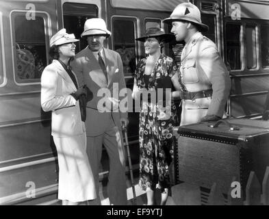 KAY FRANCIS, Ian Hunter, FRIEDA INESCORT, Errol Flynn, un altro alba, 1937 Foto Stock