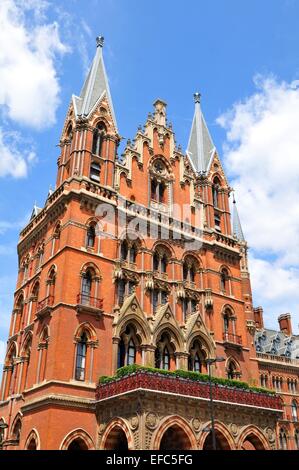 Dettagli architettonici del San Pancrazio tran stazione di Londra Foto Stock