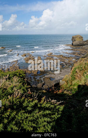 Ampia Haven (Aber Llydan in Welsh) è un villaggio e la località balneare di St sposa's Bay nel South Pembrokeshire, Galles Foto Stock