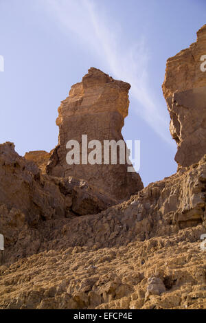 "La moglie di Lot si' pilastro sul Monte Sodoma, Israele. Il pilastro è fatta di halite.Deserto della Giudea Riserva Naturale. Foto Stock