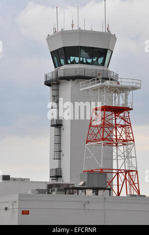 Il Cherry Point MCAS torre di controllo. Foto Stock