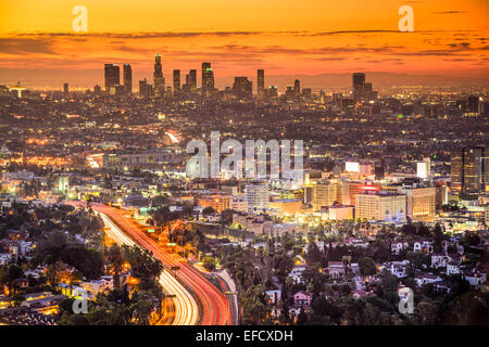 Los Angeles, California, Stati Uniti d'America skyline del centro all'alba. Foto Stock
