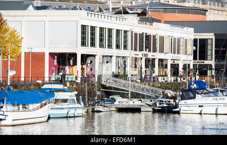 Bristol Harbourside di Helvetic Airways. Foto Stock