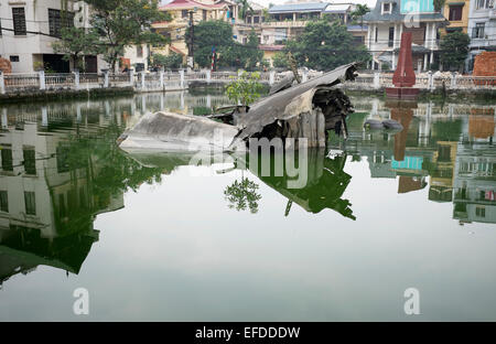 Resti di B52 Bomber della Huu Tiep o B52 Lago di Hanoi, Vietnam Foto Stock